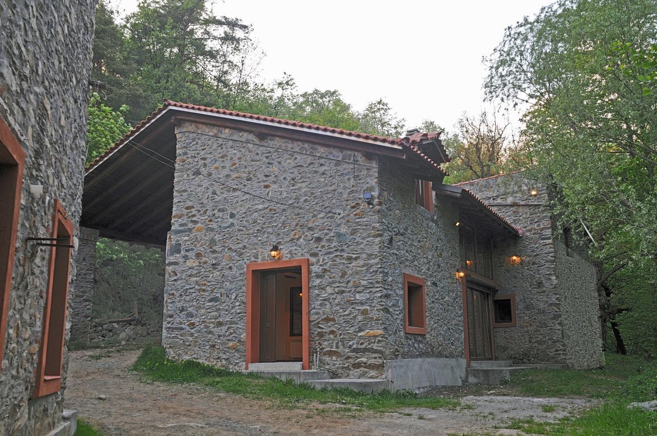 Giusvalla Forest Village Dego Exterior photo